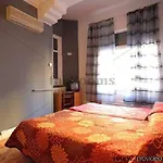 Hostal Alcazar Regis
