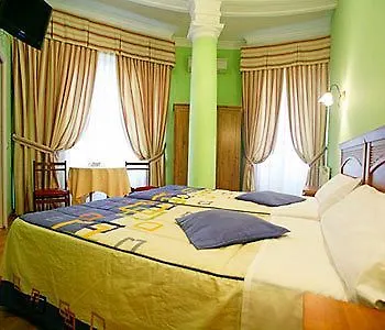 Hostal Alcazar Regis